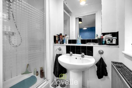 1 bedroom Flat for sale in Alexandra Road, Grimsby, DN31