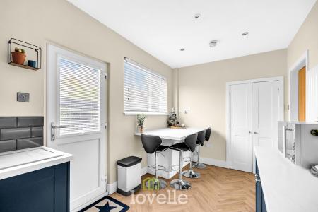 3 bedroom Terraced House for sale in Barnoldby Road, Waltham, DN37