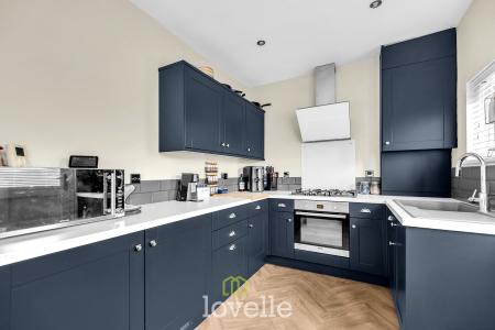 3 bedroom Terraced House for sale in Barnoldby Road, Waltham, DN37