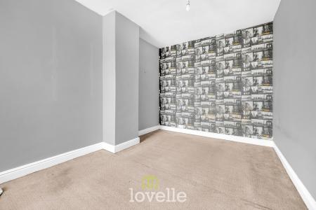 3 bedroom Terraced House for sale in David Street, Grimsby, DN32