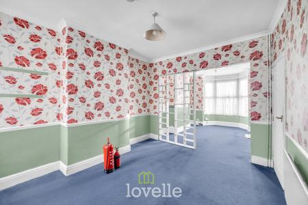 3 bedroom Terraced House for sale in David Street, Grimsby, DN32