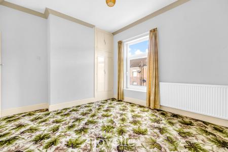 3 bedroom Terraced House for sale in Buller Street, Grimsby, DN32