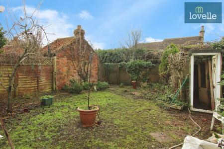 1 bedroom End of terrace house for sale in Lindum Terrace, Saltfleet, LN11