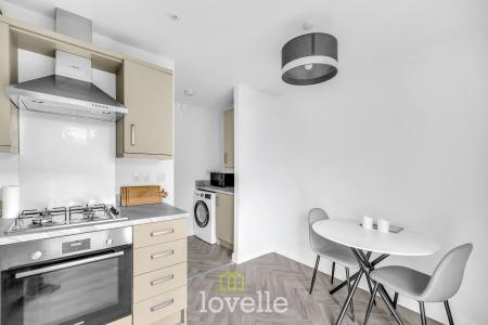 2 bedroom Semi-detached house for sale in Marigold Court, Laceby, DN37