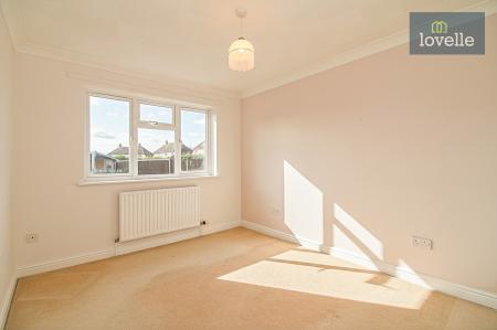 2 bedroom Semi-detached bungalow for sale in Carters Garth Close, Grainthorpe, LN11