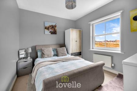 4 bedroom Detached house for sale in Kristen Turton Close, Holton-le-Clay, DN36