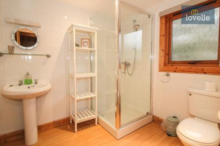 3 bedroom Log Cabin for sale in Kenwick Park, Louth, LN11