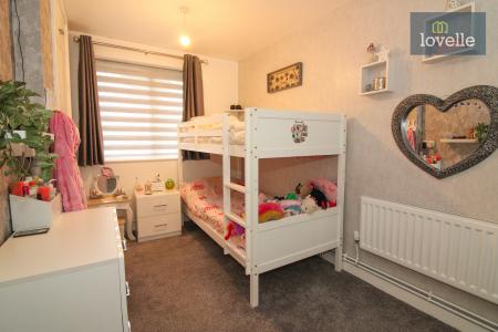 3 bedroom Semi-detached house for sale in Vampire Road, Manby, LN11