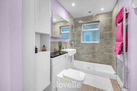 3 bedroom Detached house for sale in Ancaster Avenue, Scartho, Grimsby, DN33