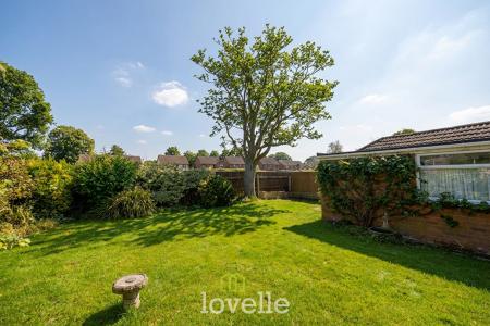 3 bedroom Detached house for sale in Ancaster Avenue, Scartho, Grimsby, DN33