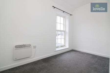 2 bedroom Flat for sale in Mercer Row, Louth, LN11