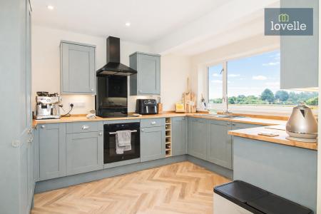 3 bedroom Semi-detached house for sale in Laburnum Crescent, Louth, LN11