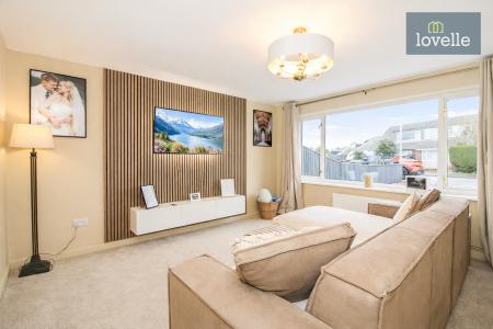 3 bedroom Semi-detached house for sale in Laburnum Crescent, Louth, LN11