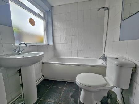2 bedroom Town house for sale in St Michaels Road, Louth, LN11