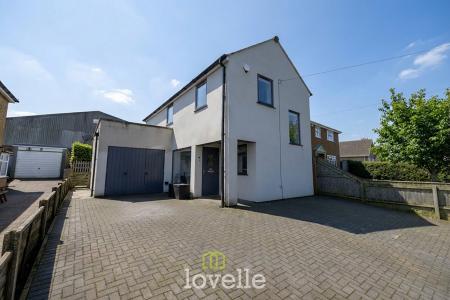 Caistor Road, Laceby, DN37