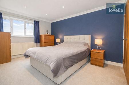 3 bedroom Semi-detached house for sale in Southfield Drive, Louth, LN11