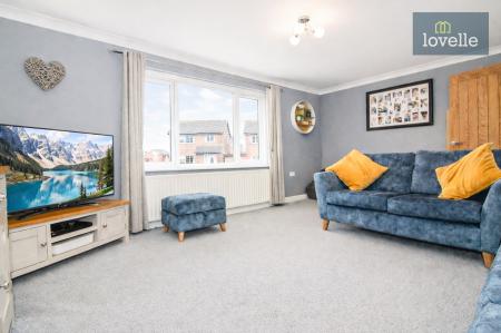 3 bedroom Semi-detached house for sale in Southfield Drive, Louth, LN11