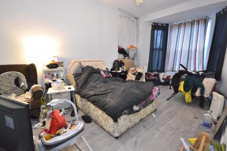 2 bedroom Flat for sale in Anlaby Road, Hull, HU3