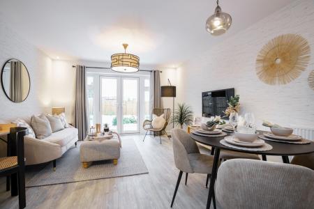 2 bedroom Semi-detached house for sale in Arkwright Park, Kirk Ella, Hull, HU10