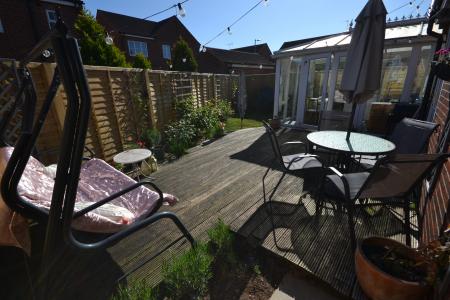 3 bedroom End of terrace house for sale in Attringham Park, Kingswood, Hull, HU7