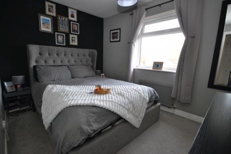 3 bedroom Terraced House for sale in Eversfield Close, Kingswood, Hull, HU7