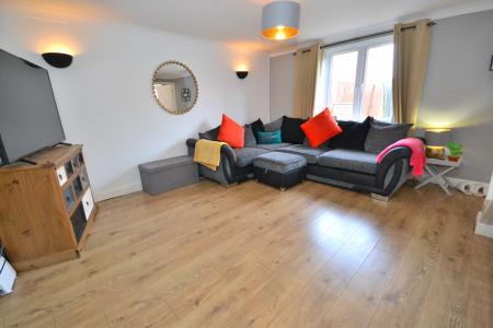 3 bedroom Terraced House for sale in Eversfield Close, Kingswood, Hull, HU7