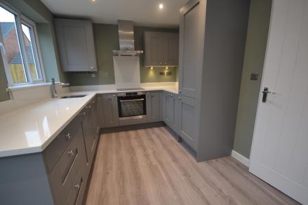 3 bedroom Semi-detached house for sale in Foxes Chase Anlaby, Anlaby, Hull, HU10