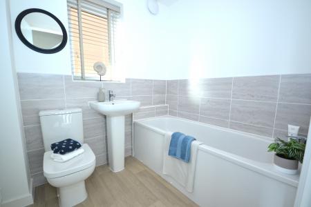3 bedroom Terraced House for sale in Foxes Chase Anlaby, Anlaby, Hull, HU10