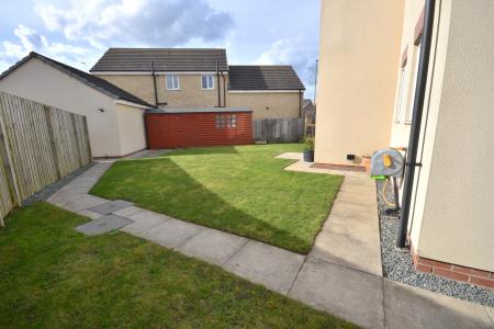 5 bedroom Detached house for sale in Runnymede Avenue, Kingswood, Hull, HU7