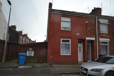 2 bedroom Terraced House for sale in Rustenburg Street, Hull, HU9