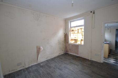 2 bedroom Terraced House for sale in Rustenburg Street, Hull, HU9