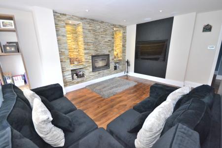 5 bedroom Detached house for sale in St Nicholas Gate, Hedon, HU12