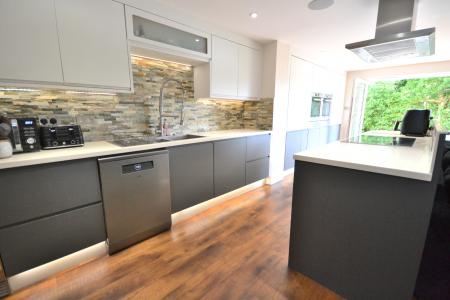 5 bedroom Detached house for sale in St Nicholas Gate, Hedon, HU12