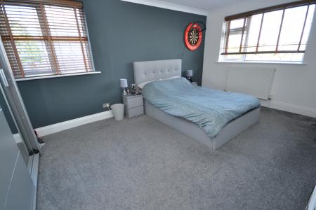 5 bedroom Detached house for sale in St Nicholas Gate, Hedon, HU12