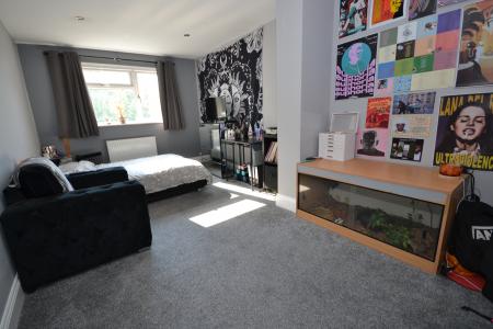 5 bedroom Detached house for sale in St Nicholas Gate, Hedon, HU12