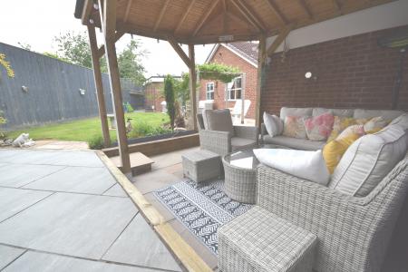 3 bedroom Bungalow for sale in Harrison Close, Sproatley, HU11