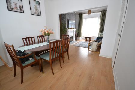 3 bedroom End of terrace house for sale in Northfield Villas, Hull, HU9