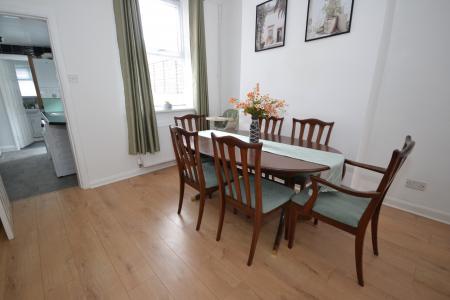 3 bedroom End of terrace house for sale in Northfield Villas, Hull, HU9