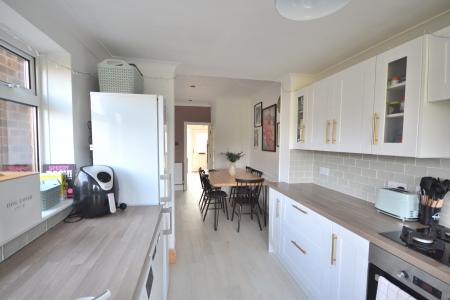 3 bedroom Terraced House to let in Belvedere Road, Hessle, Hull, HU13