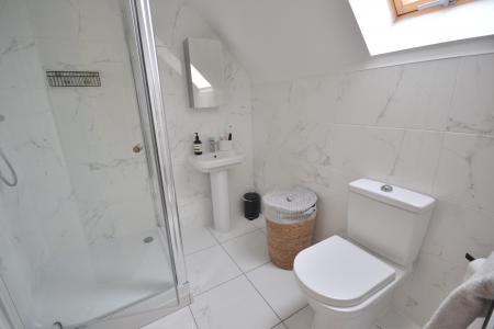 4 bedroom Semi-detached house for sale in Larkin Lane, Kingswood, Hull, HU7