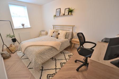 4 bedroom Semi-detached house for sale in Larkin Lane, Kingswood, Hull, HU7