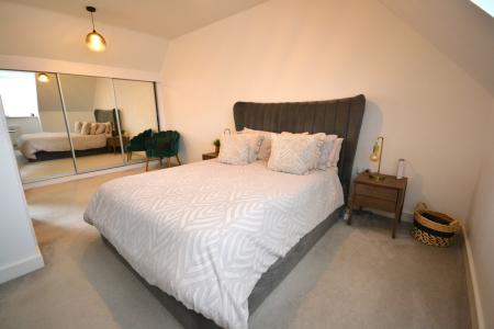 4 bedroom Semi-detached house for sale in Larkin Lane, Kingswood, Hull, HU7
