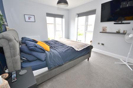 3 bedroom Semi-detached house for sale in Crusoe Road, Kingswood, Hull, HU7