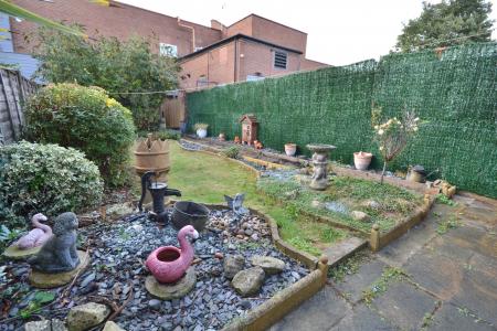 3 bedroom Terraced House for sale in Newcomen Street, Hull, HU9
