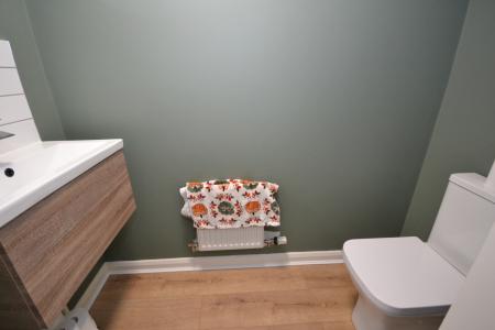 4 bedroom Semi-detached house for sale in Hornscroft Park, Kingswood, Hull, HU7