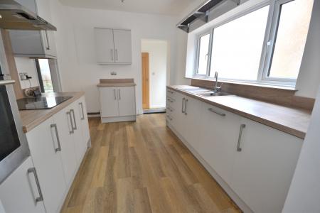 3 bedroom Semi-detached house for sale in Inglemire Lane, Hull, HU6