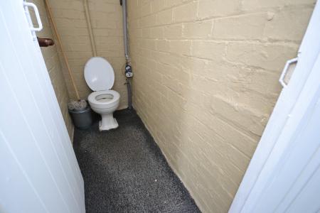 3 bedroom Terraced House to let in Griffin Road, Hull, HU9