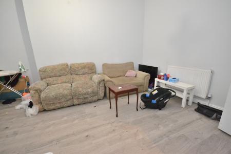2 bedroom Flat for sale in Anlaby Road, Kingston upon Hull, HU3