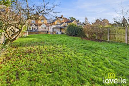 4 bedroom Detached house for sale in Beverley Road, Kingston upon Hull, HU6