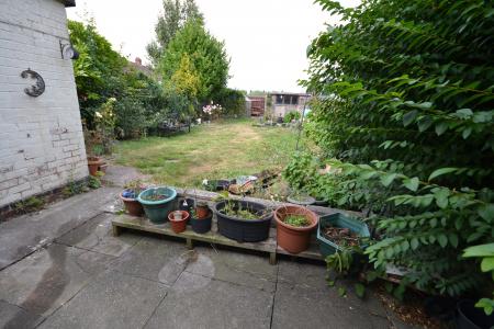 3 bedroom Terraced House for sale in Chamberlain Road, Kingston upon Hull, HU8